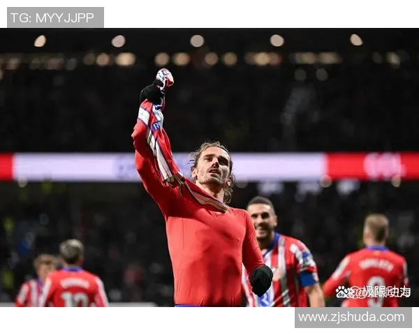 中超赛场惊现冷门里昂逆转马竞引发全场狂欢