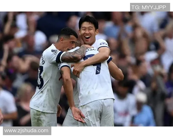 热刺与那不勒斯友谊赛战平绝杀瞬间引发全场狂欢精彩进球回顾