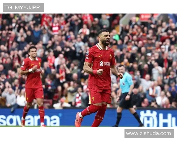 西甲激战：利物浦大胜巴萨红牌事件引发全场热议