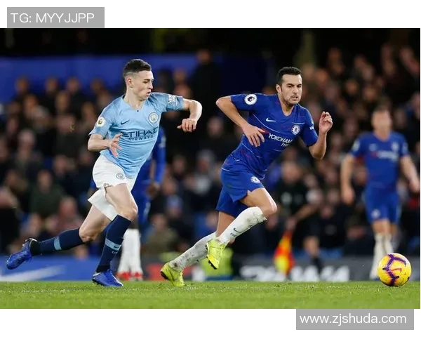 足总杯精彩对决拜仁完胜曼联补时进球点燃全场热情