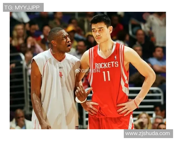 姚明与吹牛老爹的篮球传奇对决:从赛场到生活的幽默碰撞 姚明与吹牛老爹的篮球传奇对决:从赛场到生活的幽默碰撞