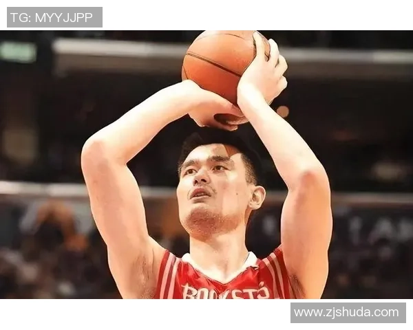 姚明传球技巧解析：如何在NBA赛场上展现完美团队配合