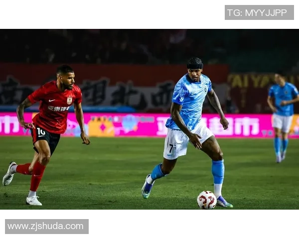 中超精彩对决波尔图大胜里昂补时进球点燃全场激情