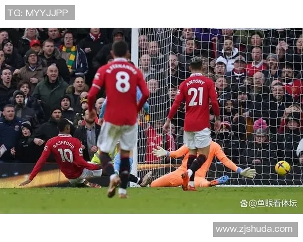 世界杯激战那不勒斯逆转曼城点球大战引发争议判罚全场沸腾