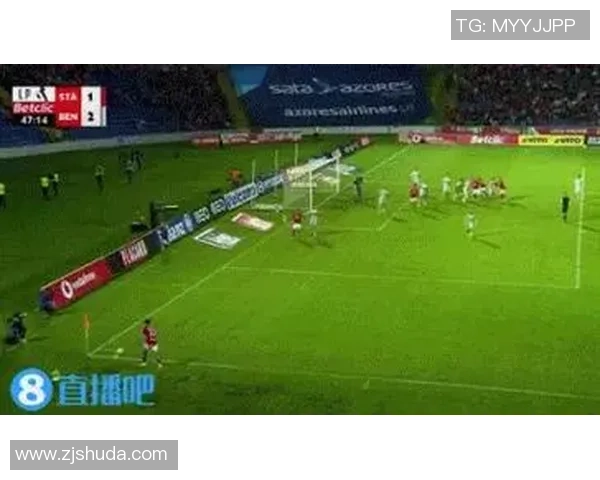 德甲激战本菲卡与尤文图斯战平乌龙球瞬间引发全场热议与战术分析