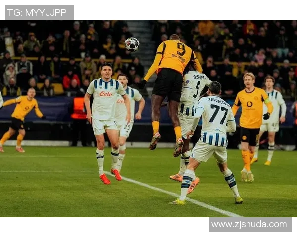 欧冠焦点战：多特蒙德3-0击败拜仁红牌事件引发全场热议