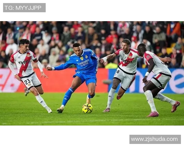 欧联杯惊现冷门皇马与莱比锡战成平局引发全场震撼