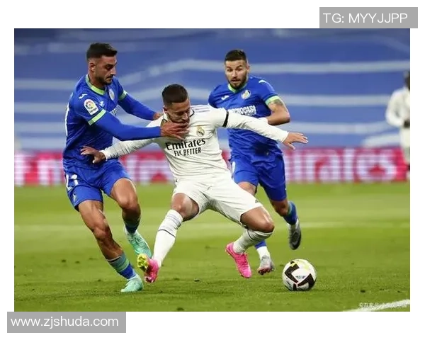 国米大胜切尔西6-2帽子戏法点燃世界杯激情瞬间回顾